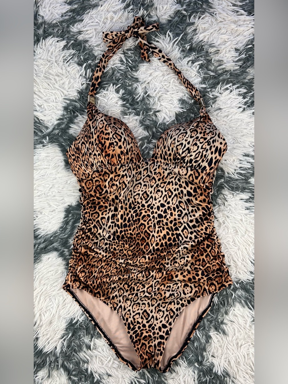 Victoria's Secret Women’s Leopard Print One Piece Ruched Halter Size Large